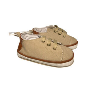 NEW! Crown & Ivy Tan Infant Baby Sneakers Crib Shoes Size 3 6-9 months NEW